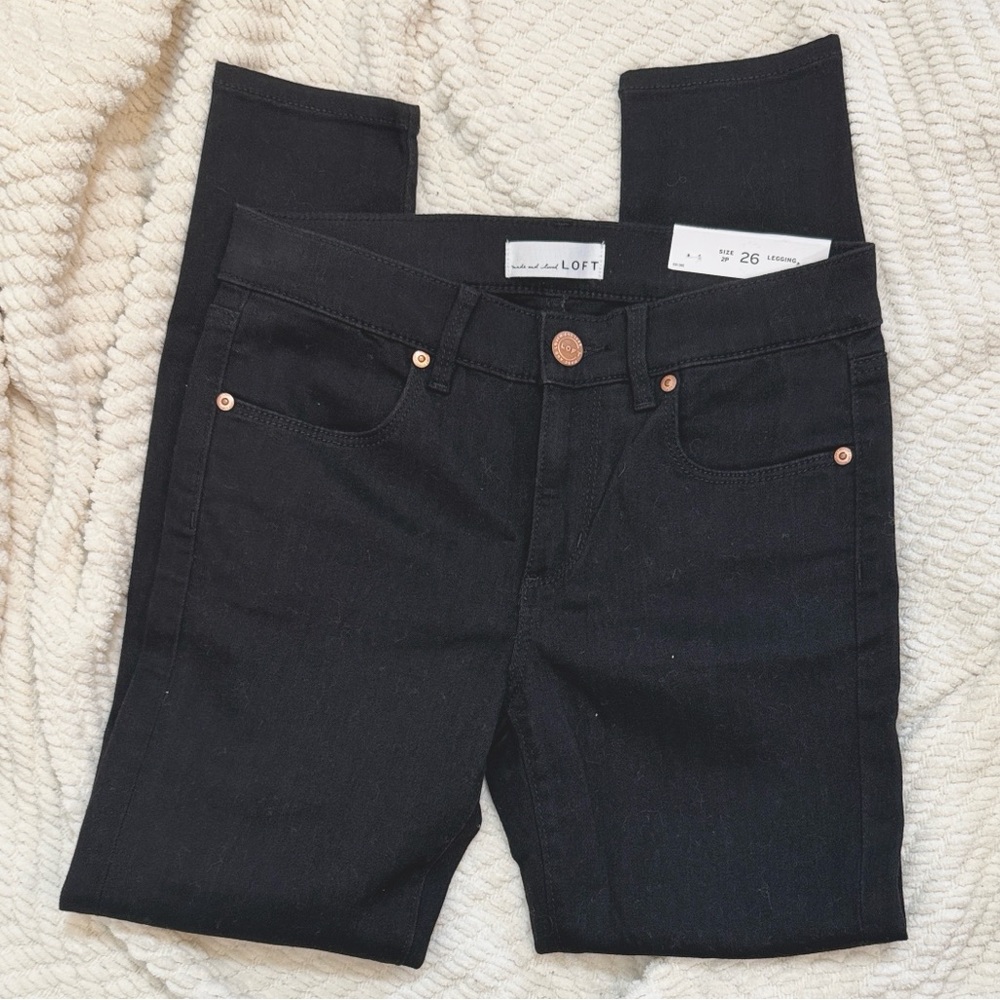 LOFT High Rise Legging Black Jeans NWT Size 2P 26